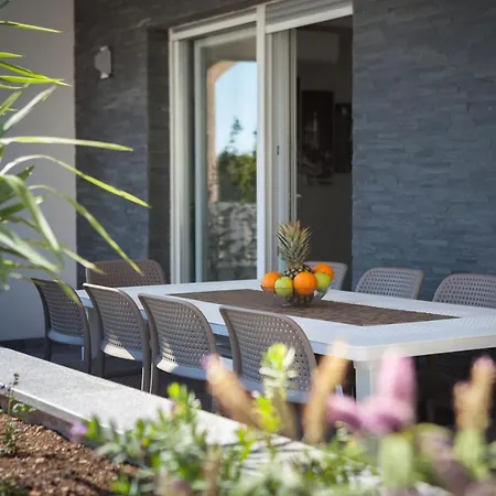 Divina Villa Rogoznica (Sibenik-Knin)